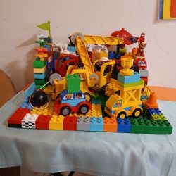 Duplo LEGO Mix Lot Car, Construction Vehicles, Crane, Animals Figures