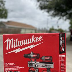 Milwaukee Drill/Impact