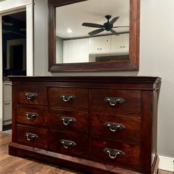 Solid wood dresser (mirror sold)