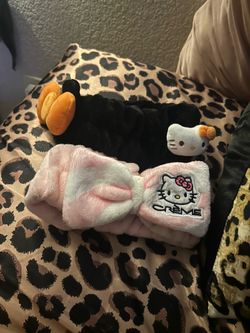 Hello Kitty x CREME Headbands