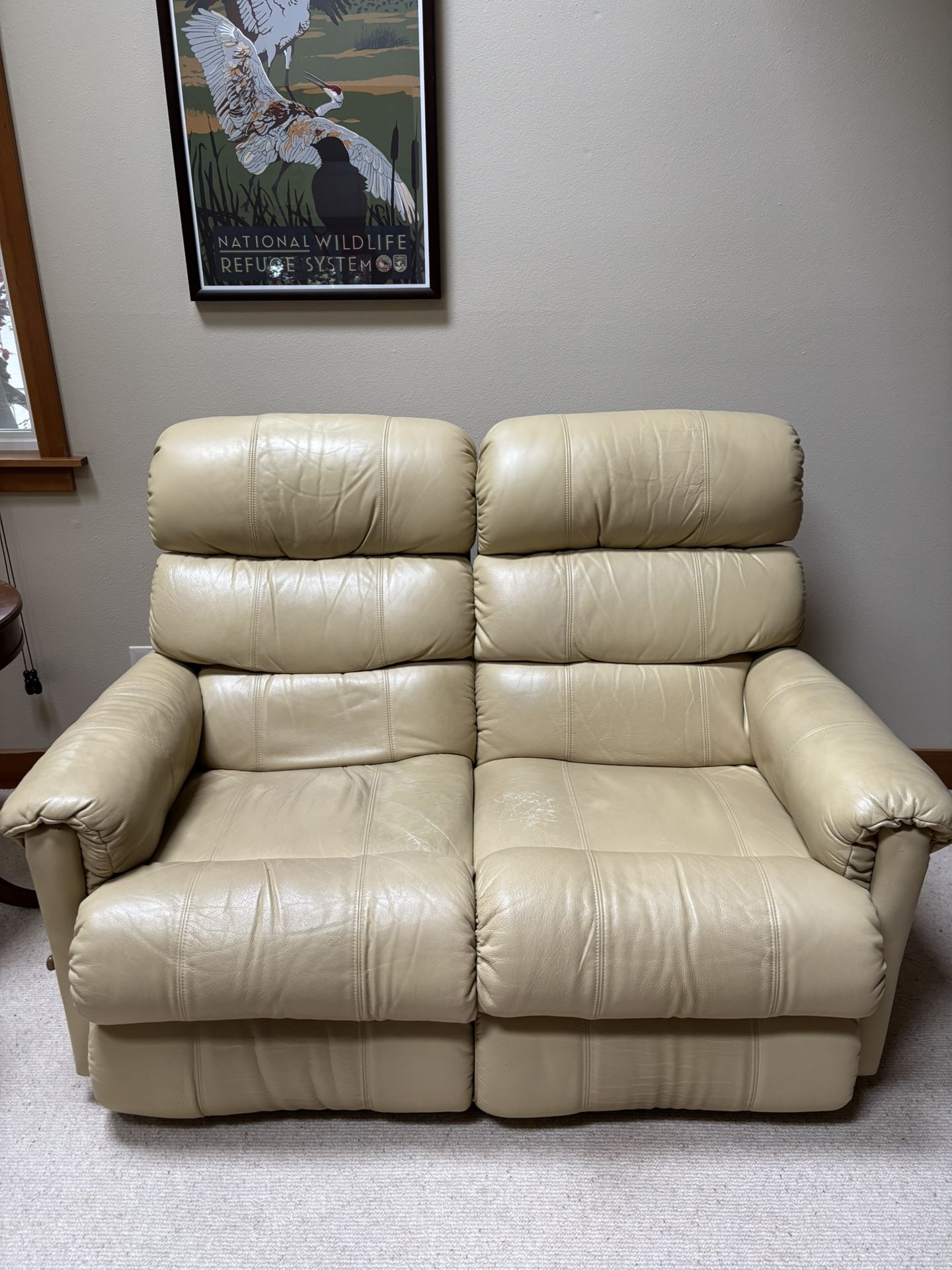 Lazyboy Leather Loveseat Recliner