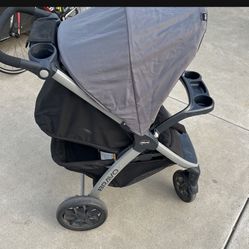 Chico Bravo Stroller Car seat And Base Included