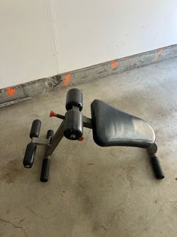 Incline sit up bench