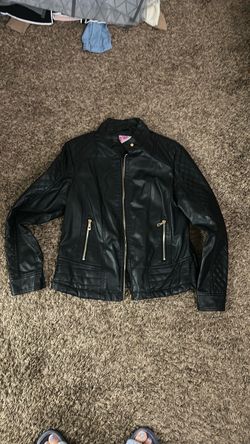 Black Faux Leather Moto Jacket is more like a medium/ large size
