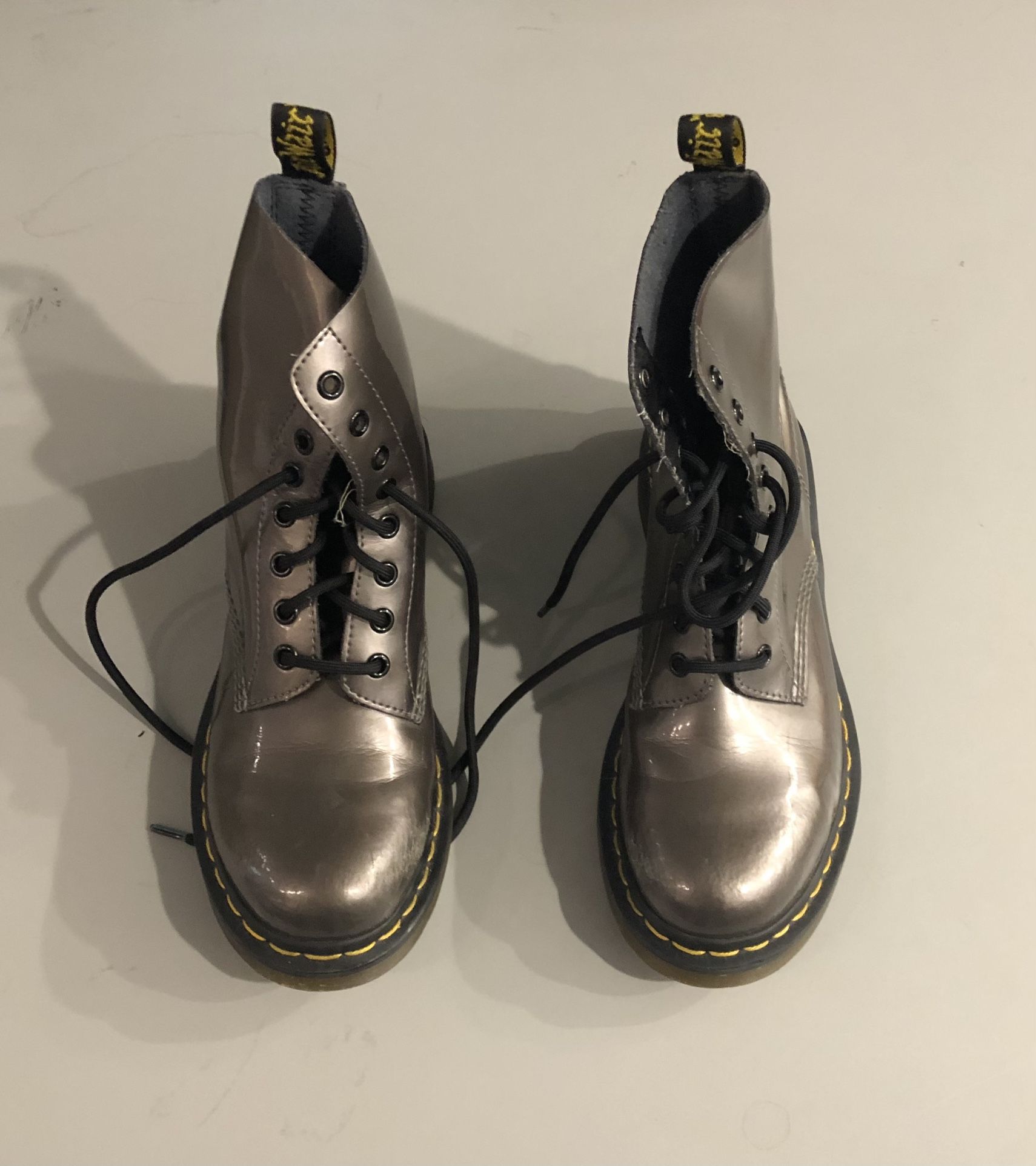 Dr. Martens Women's Patent Leather Fashion Boot Size 8