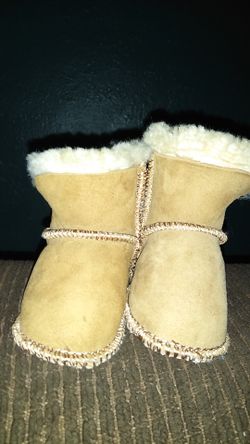 Bearpaw baby boots