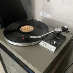 Technics SL-20 (1970s Japan) – mint vintage turntable!