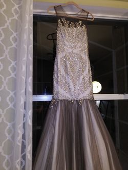 Dresses/ Gowns. Gorgeous, brand new!!