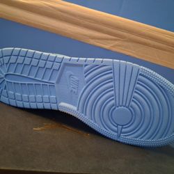 Fresh Crisp Kicks! Never Worn 💯