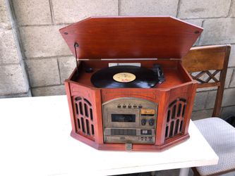 Old fashion radio