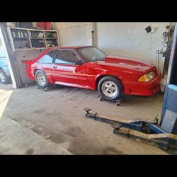1990 Ford Mustang