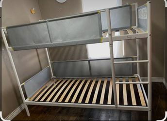 Twin Bunk Bed