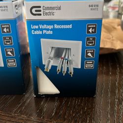 Low Voltage Recessed Cable Plate 