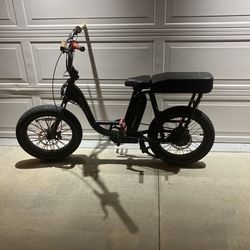 RAD RUNNER NEED GONE ASAP