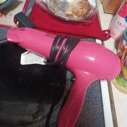 2 New Hair Dryers W Attachments 10 Each Look My Post Alot Item