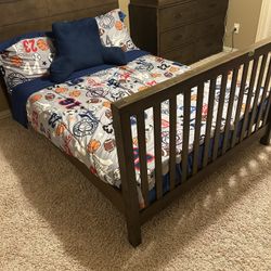 Full Size Bed