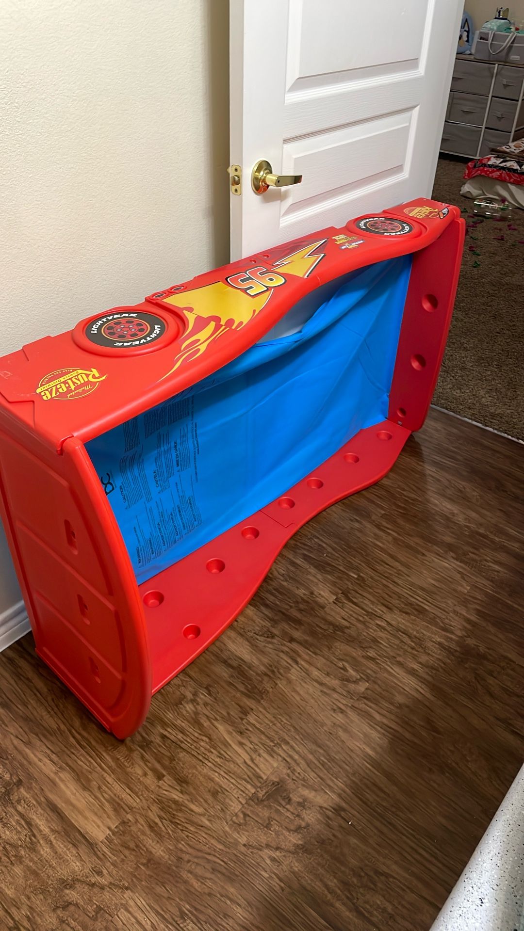 Toddler lightning MaQueen Bed