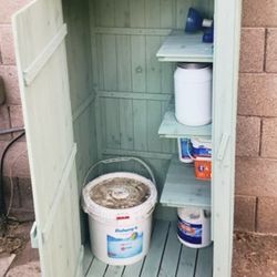Green Garden Shed