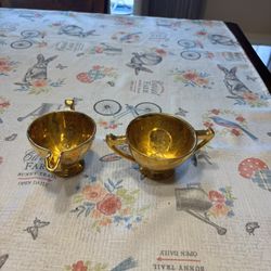 Vtg Lady Hamilton warranted 22K Gold Sugar & Creamer