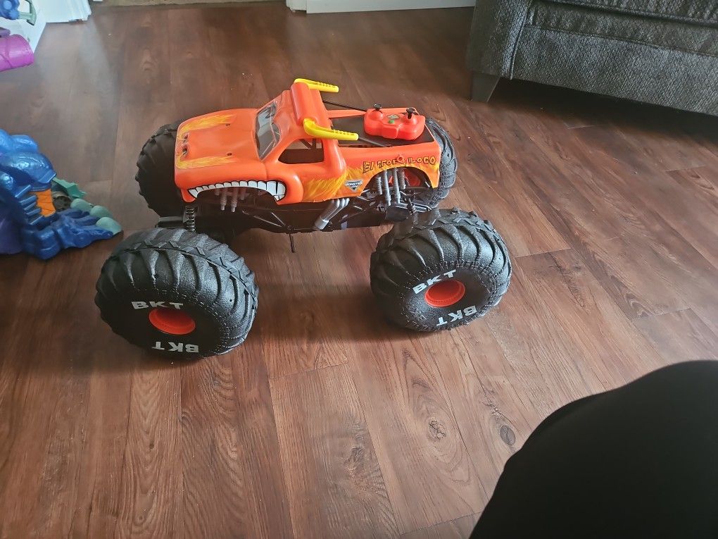 Monster JAM EL TORO LOCO