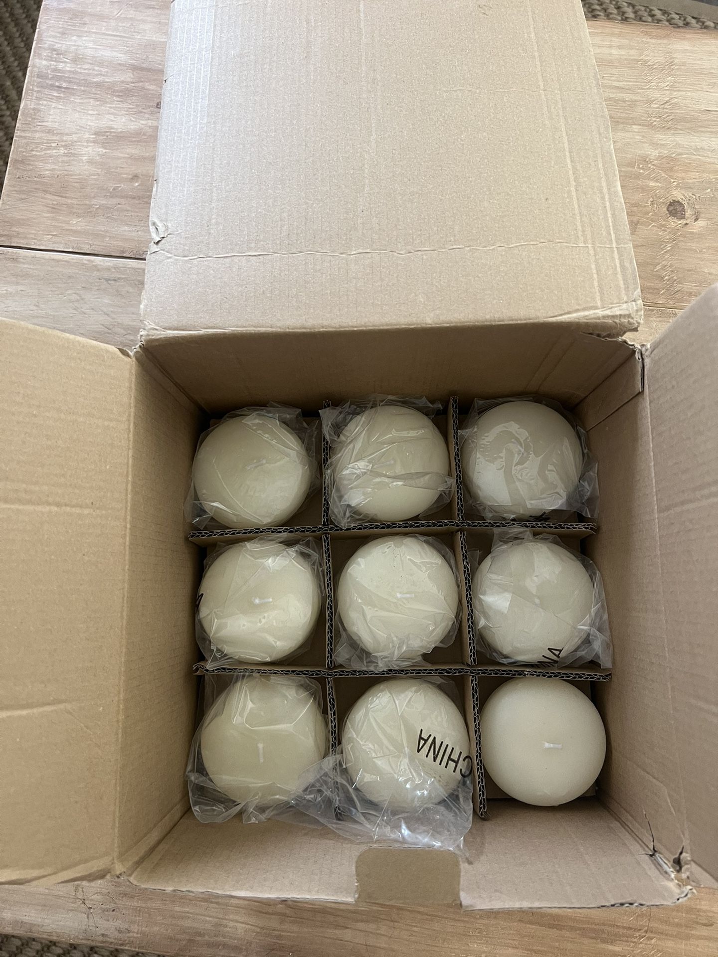 “3 Ivory Floating Candles (18)