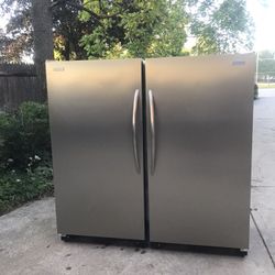 Frigidaire full freezer +full refrigerator.