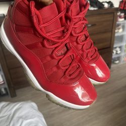 Air Jordan 11 Gym Red Size 10