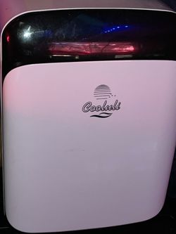 Mini fridge