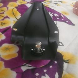 Rear license plate bracket