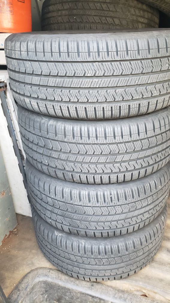 Toyota Camry 2016 Tires