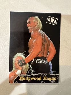 1998 Topps WCW - Hollywood Hulk Hogan #01