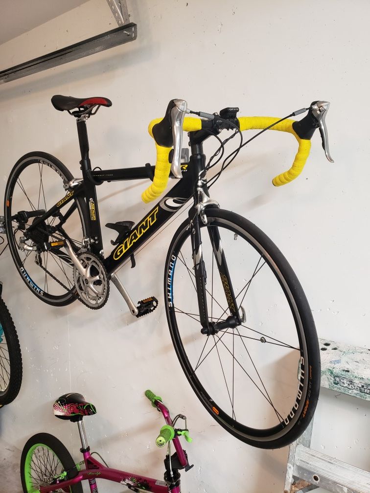 Giant TRC road bike for sale