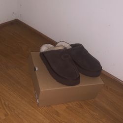 UGG Brown Slides