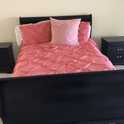 Queen Size Headboard, Dresser, End Tables