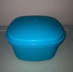 Tupperware multi server