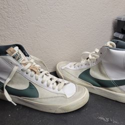 Nike Men's Blazer Mid '77 Premium Resort