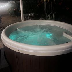 110v Hot Tub