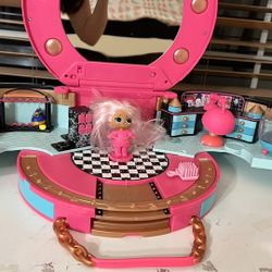 Unfoldable LOL Doll House that Turns Into Travel Case 