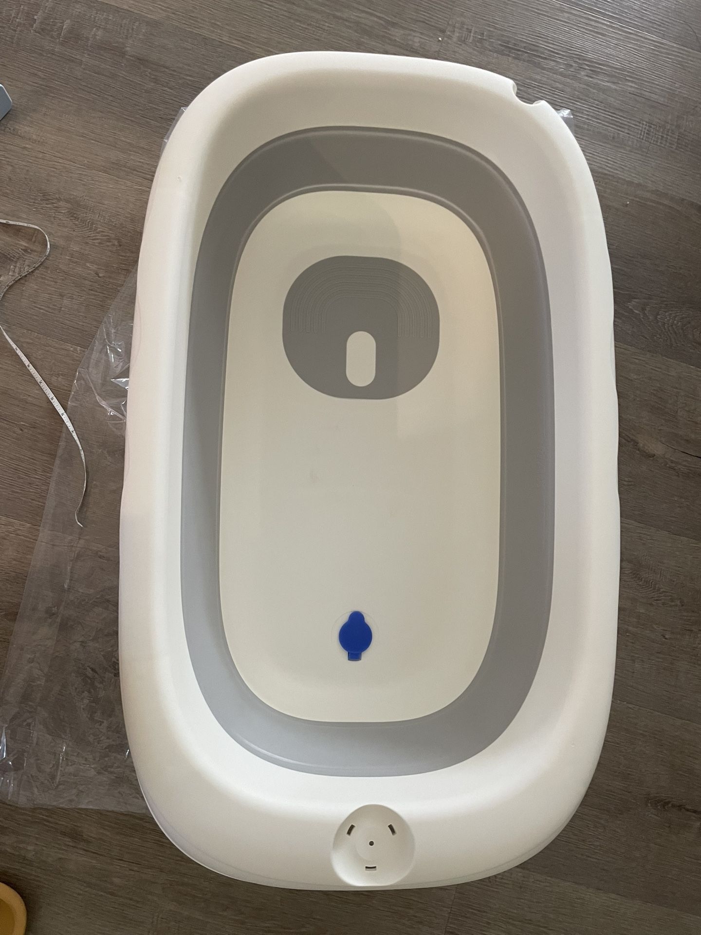 Brand New : Foldable Bathtub