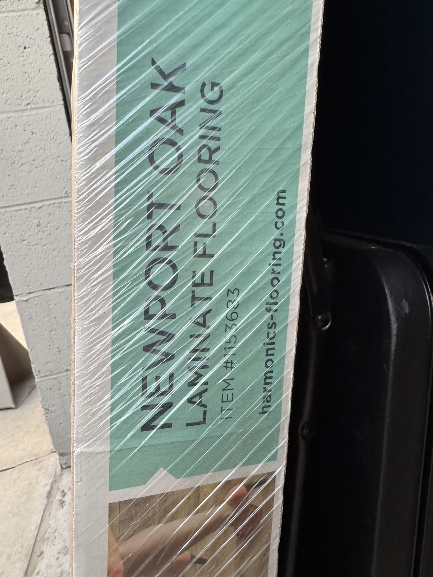 3 packs of 10 each, of laminated wood flooring