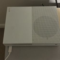 Xbox One S With Controller And Headphones 