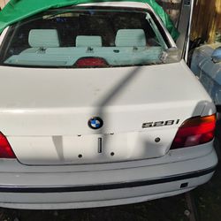 1999 BMW 528i **PARTS ONLY**