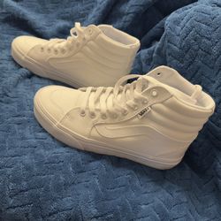 Vans pure white 6.5 Women’s