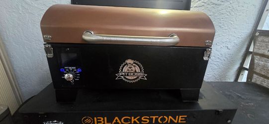 Pit Boss Portable Smoker / Blackstone Folding Table