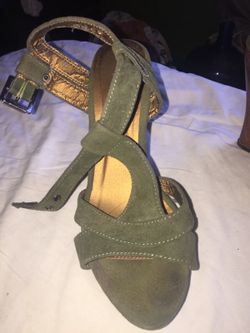 Army green wedges