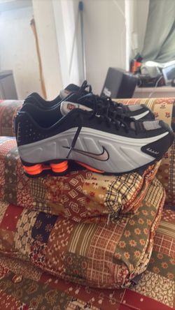 Nike shoxs