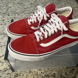 size 11.5 vans “racing red”