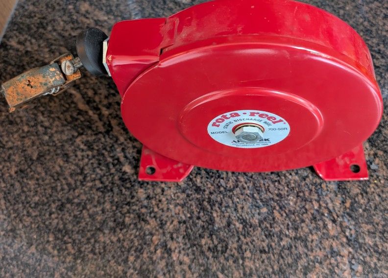 700-50R ROTA-REEL static grounding reel