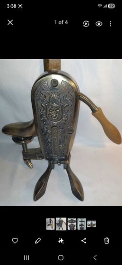 Le Grape Wine Bottle Uncork Machine Opener Counter Mount Cork Remover 