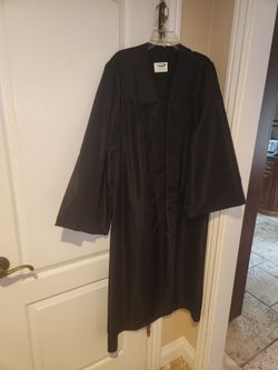 Josten Graduation Robe Black Or Purple